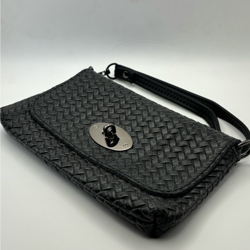 Garuglieri Italy Black Woven Genuine Leather Clutch